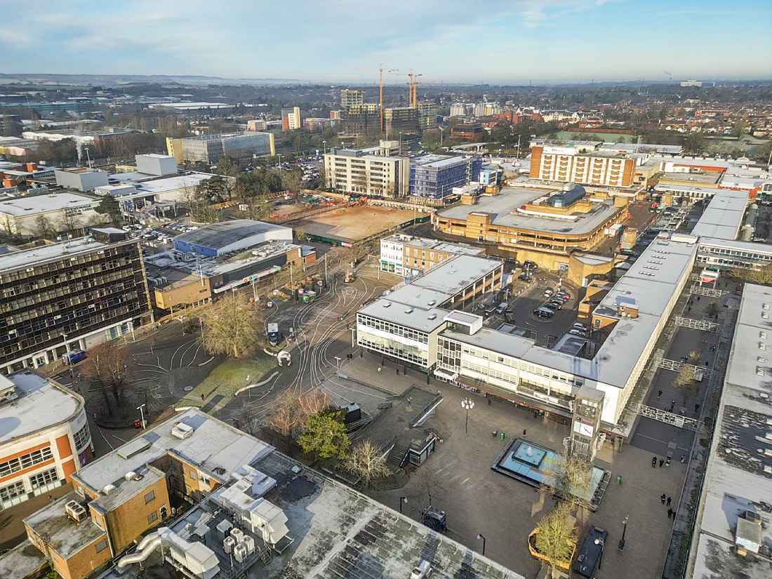 11-23 Town Sq, Stevenage, HRT for Rent
