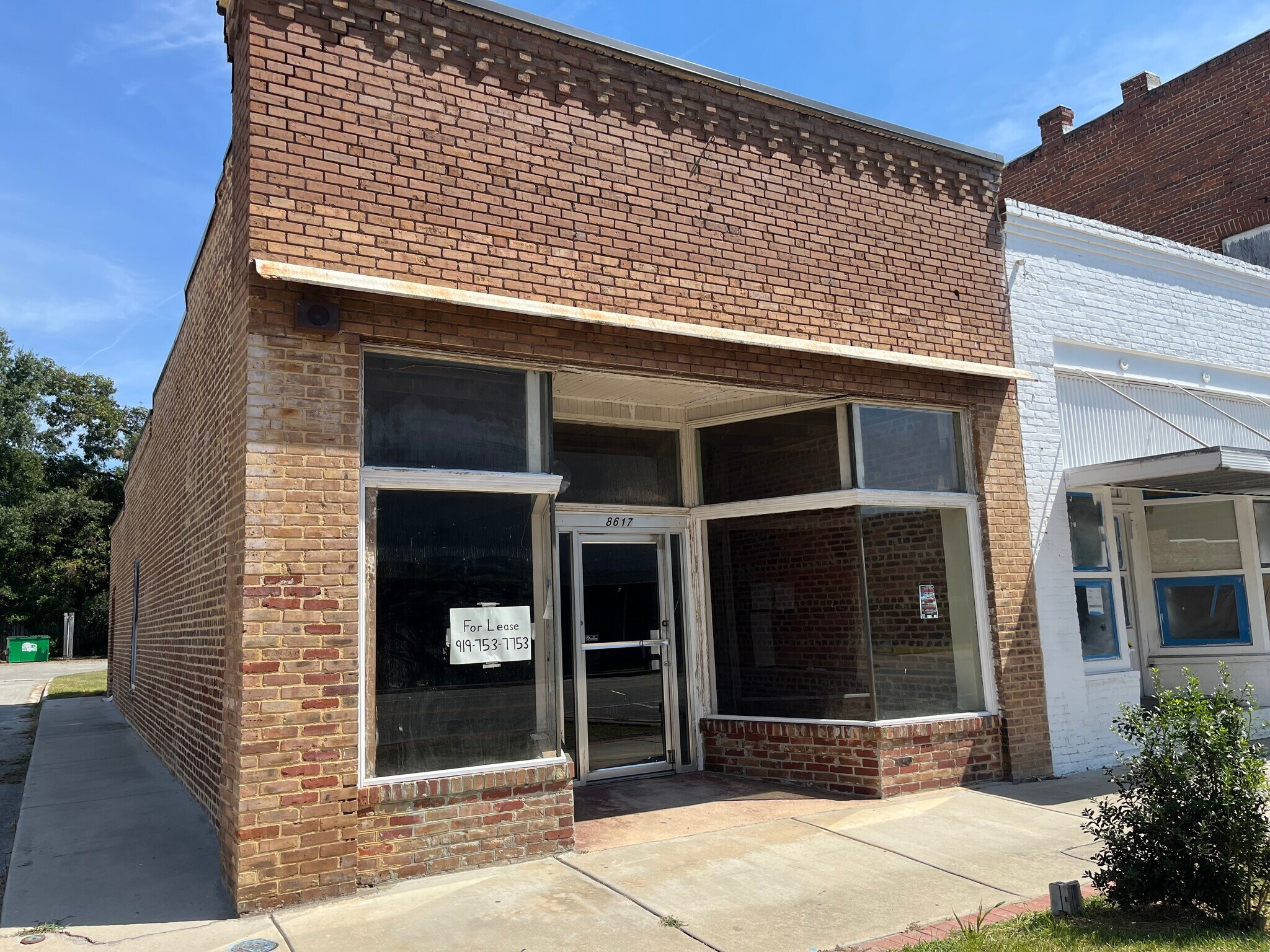 8617 Old State Rd, Holly Hill, SC for Rent