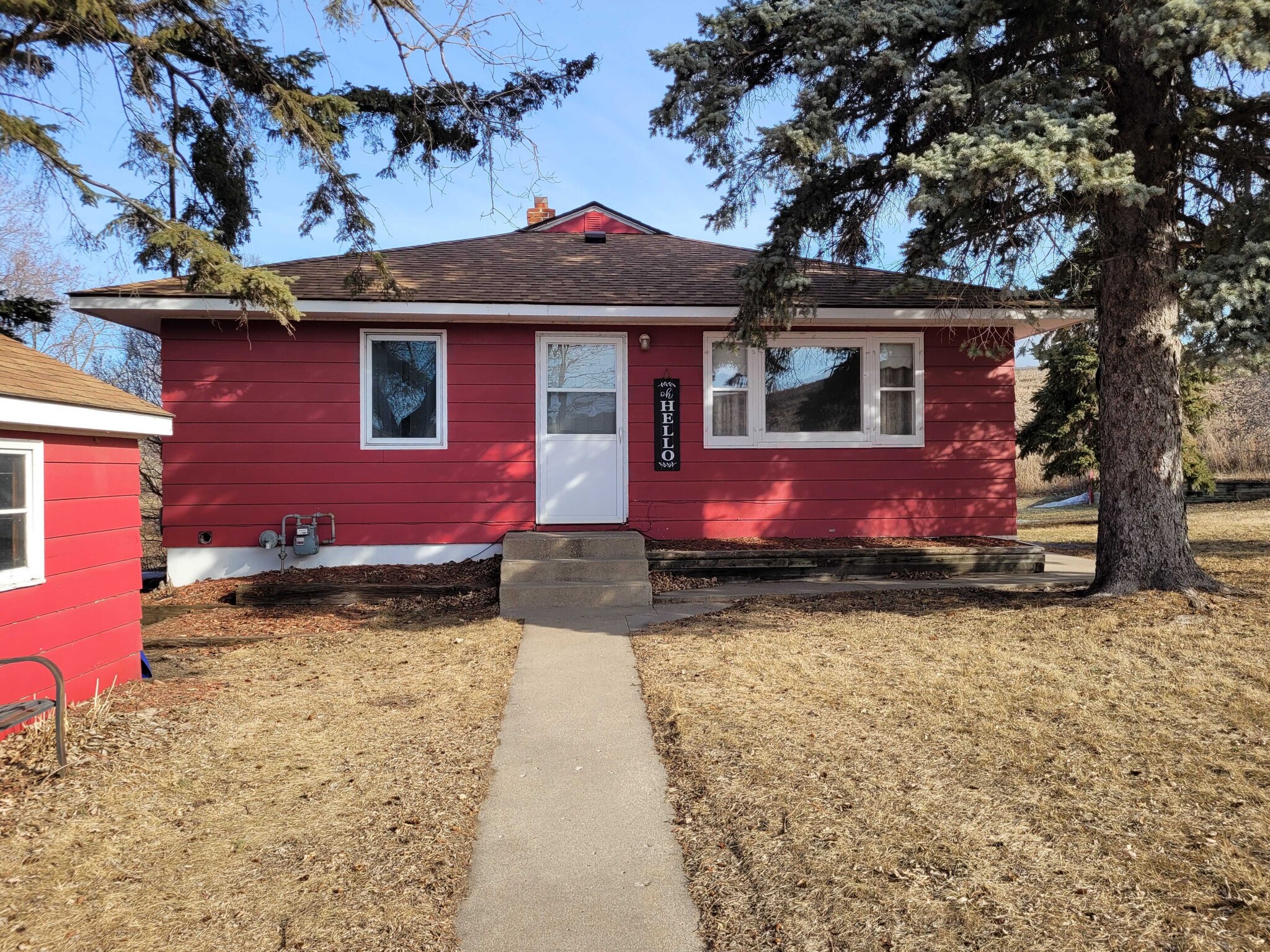 902 Union St W, Detroit Lakes, MN for Sale