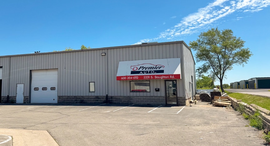 2231 S Stoughton Rd, Madison, WI for Rent