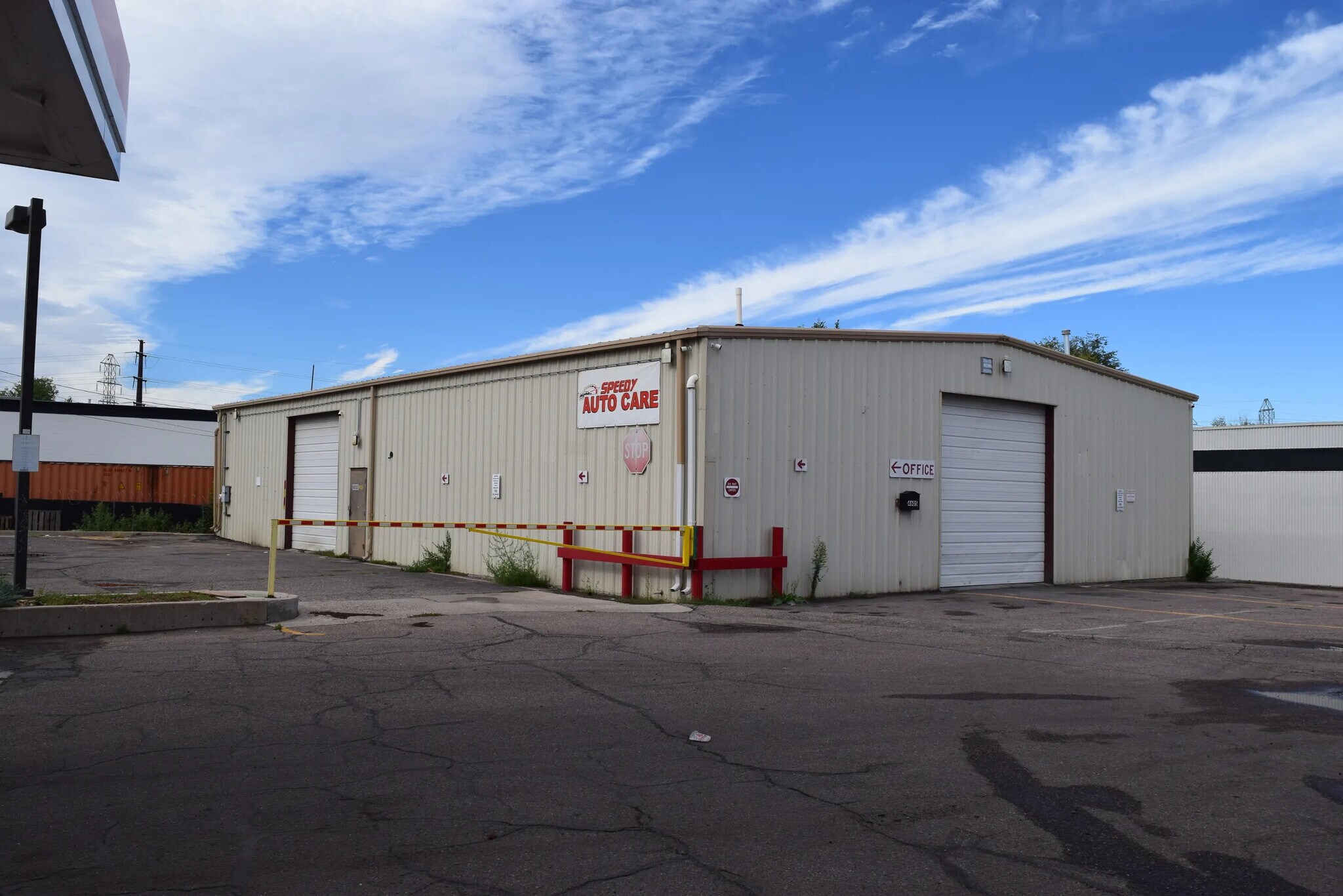 4605 S Santa Fe Dr, Englewood, CO for Rent