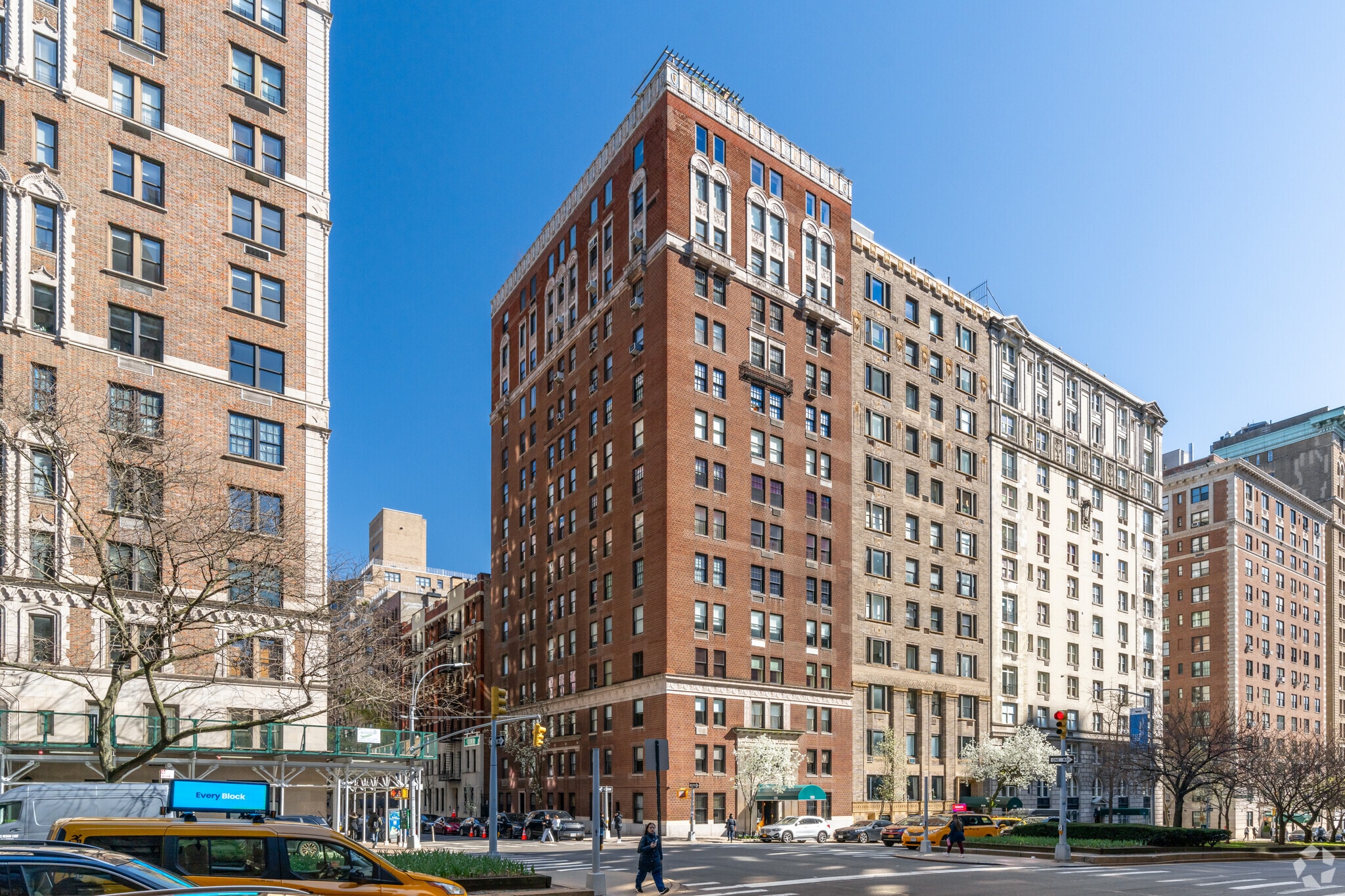 935 Park Ave, New York, NY for Sale