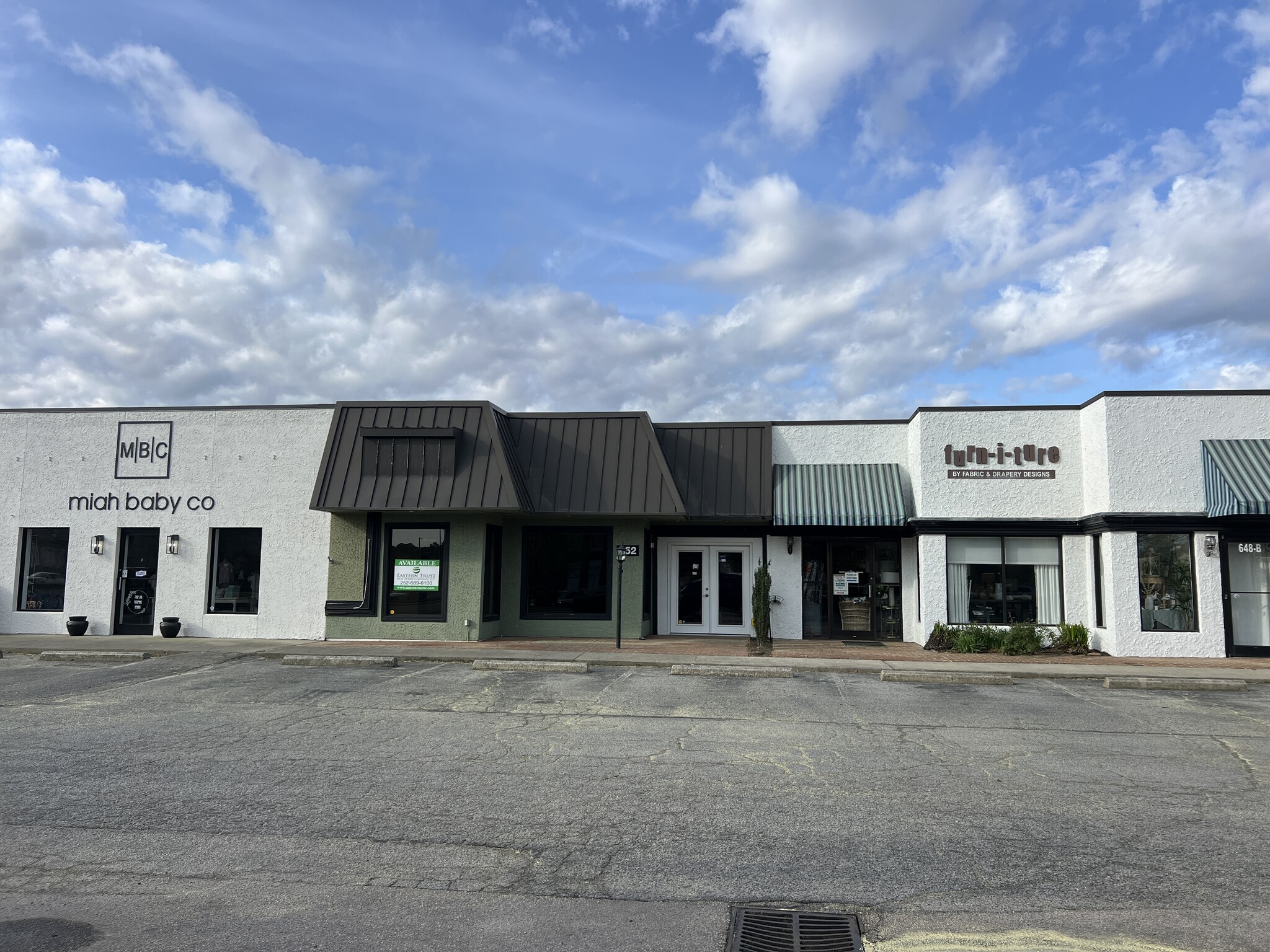 600-698 E Arlington Blvd, Greenville, NC for Rent