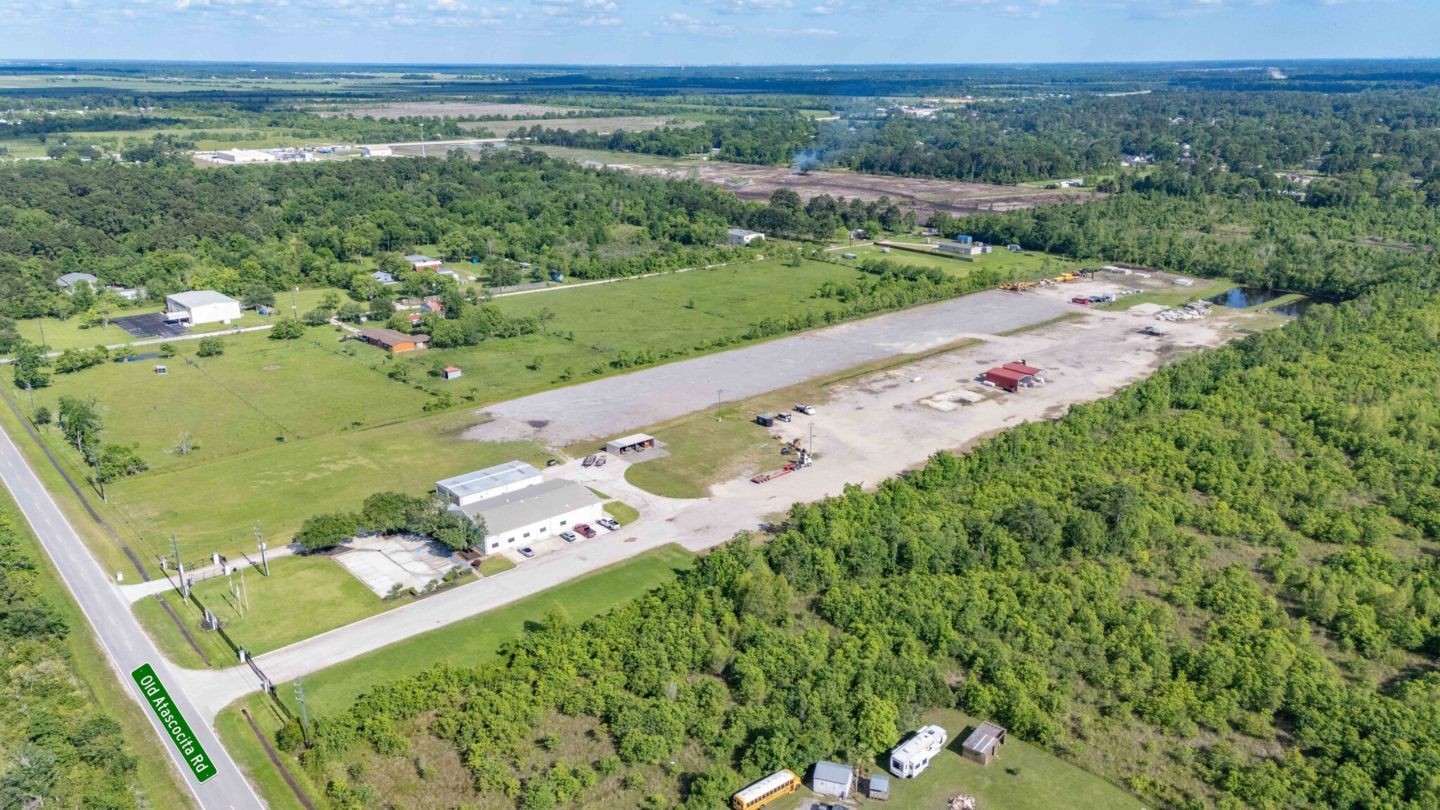 820 Old Atascocita Rd, Huffman, TX for Sale
