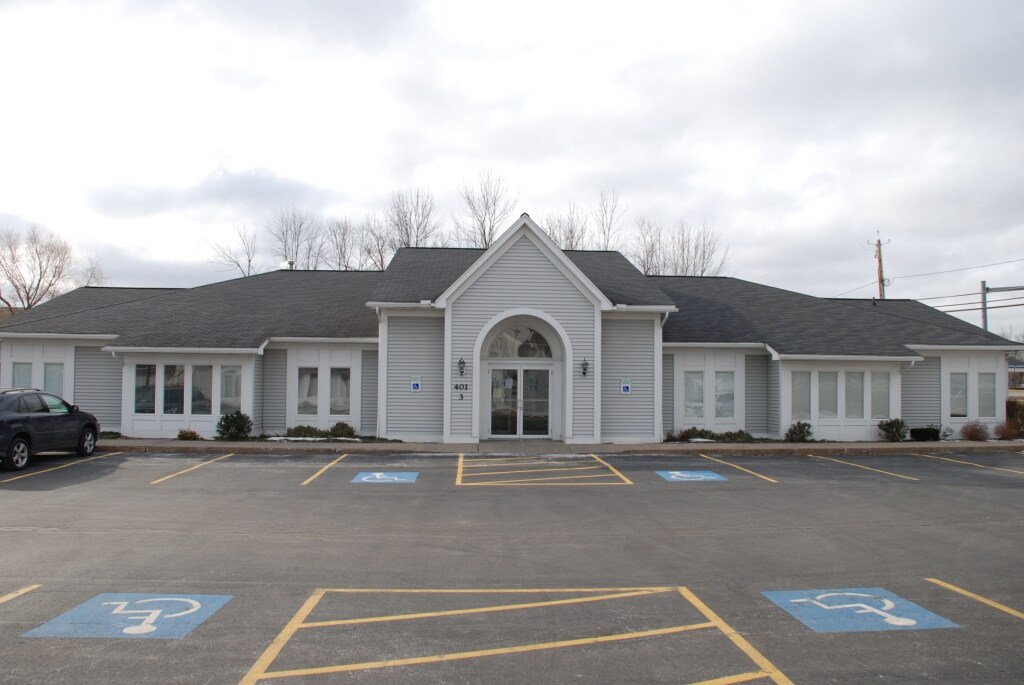 401 Penbrooke Dr, Penfield, NY for Rent