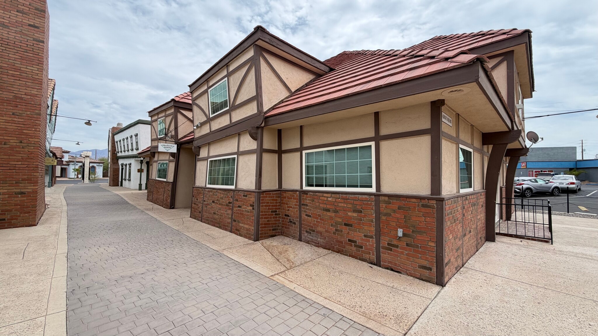 2126 Mcculloch Blvd N, Lake Havasu City, AZ for Rent
