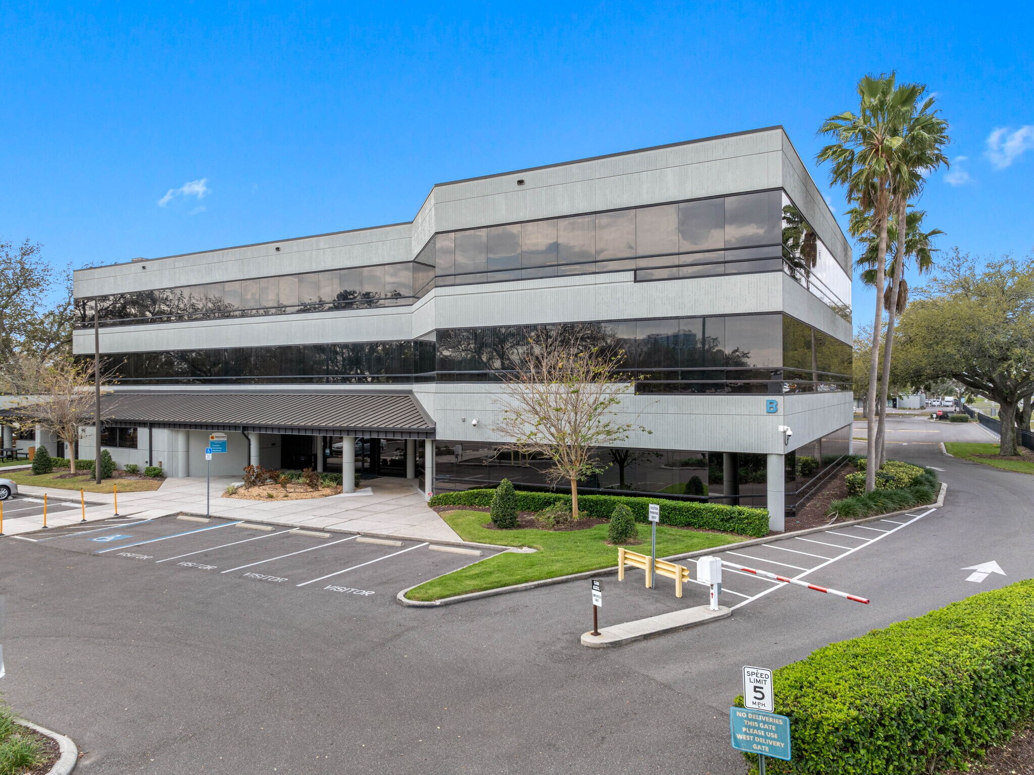 6801 E Hillsborough Ave, Tampa, FL for Rent