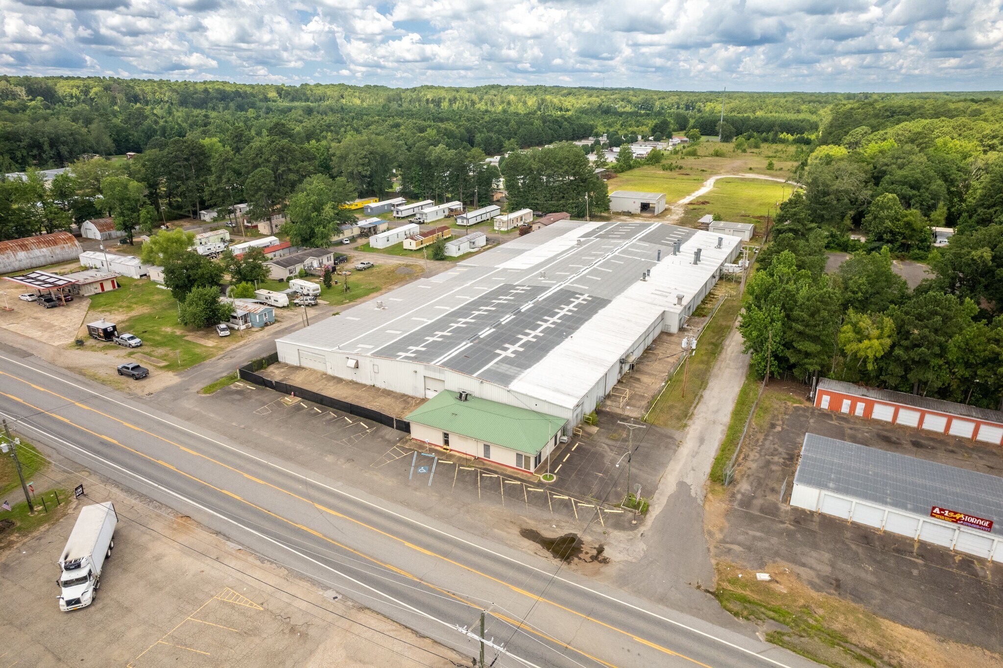 1329 N 10th St, Arkadelphia, AR for Sale
