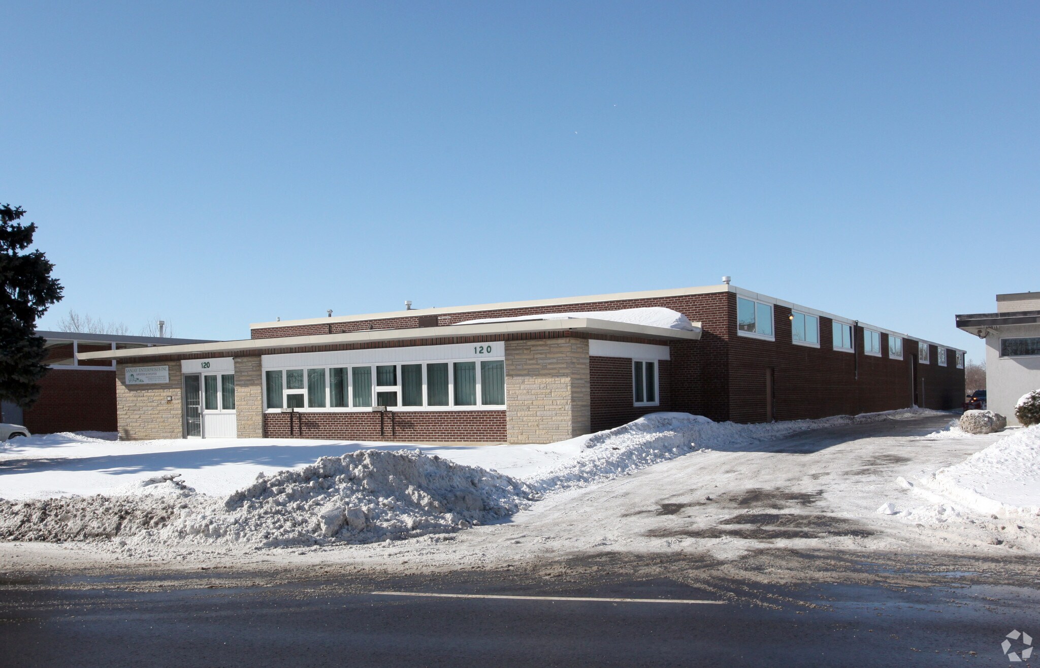 120 Skyway Ave, Toronto, ON for Rent