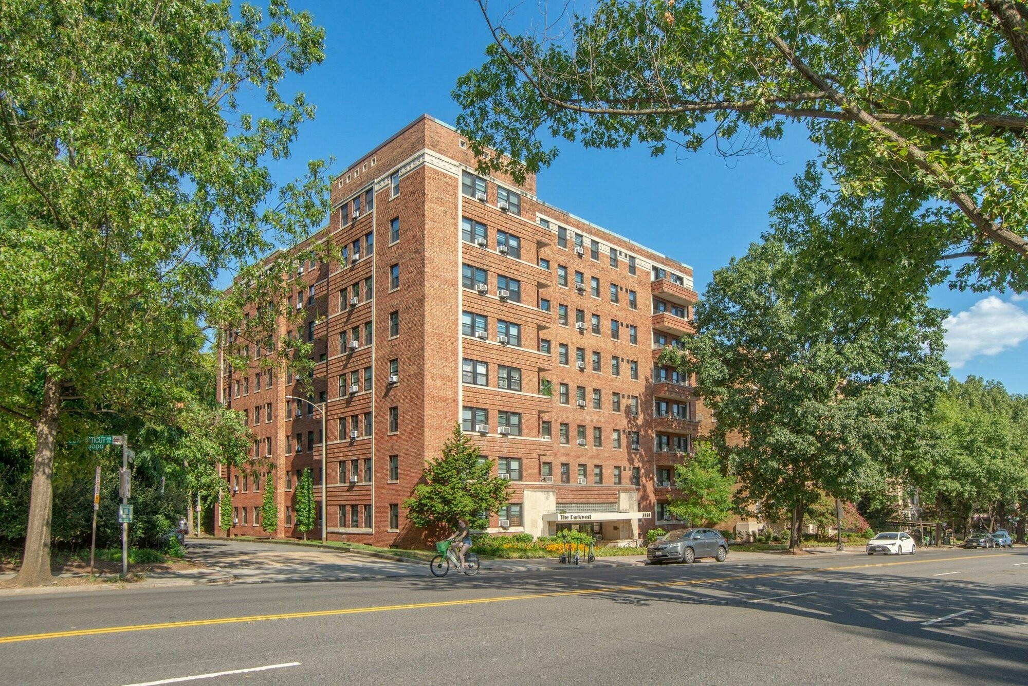 2929 Connecticut Ave NW, Washington, DC for Rent