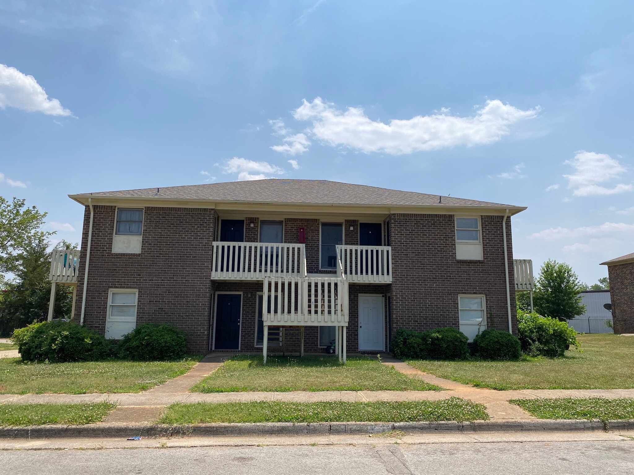 4419 Torrance Dr NW Huntsville, AL 35816 - Multi-Family Property for