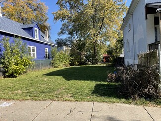 Chicago, IL Residential Land - 2251 S Drake Ave