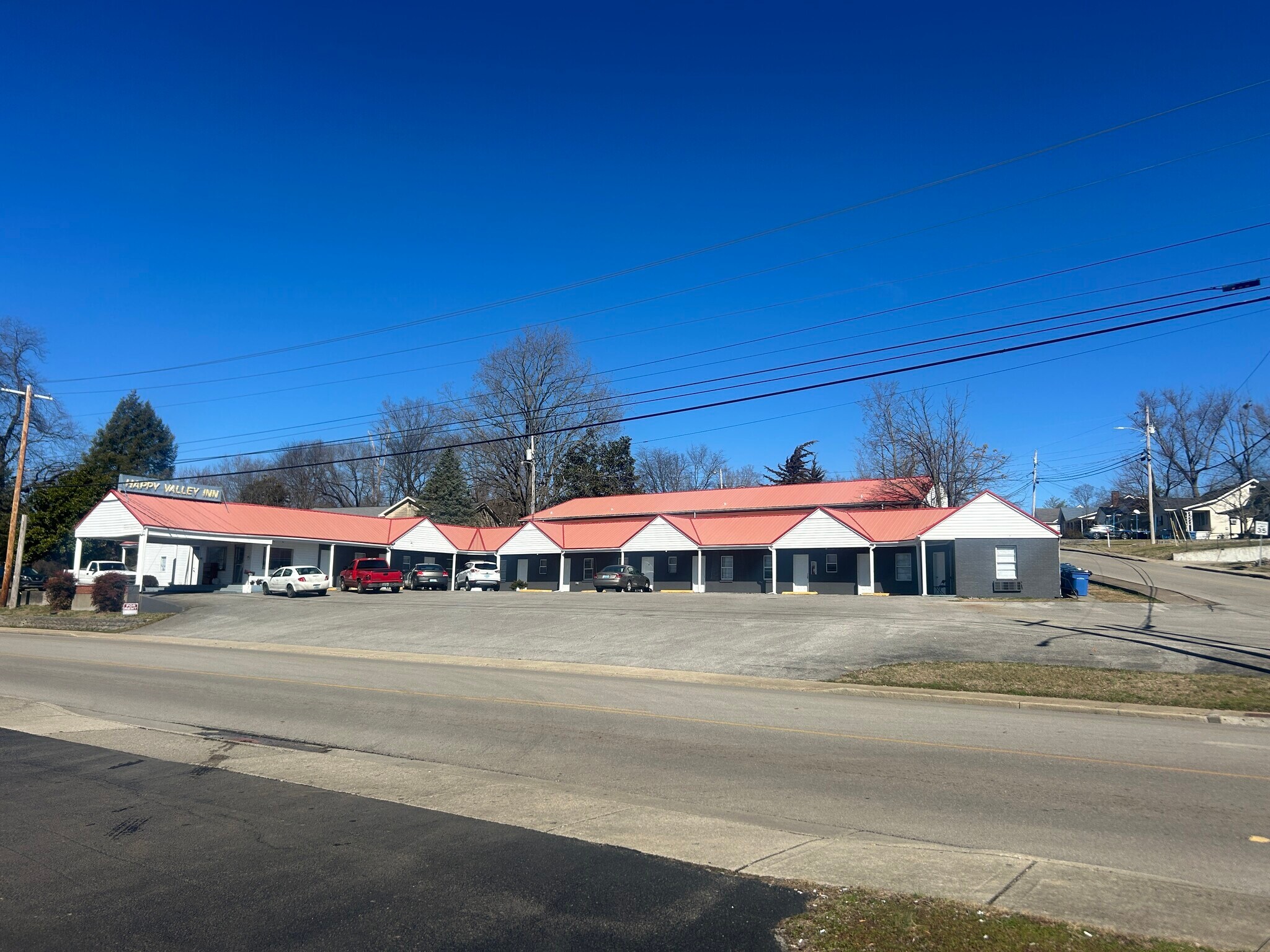 500 Happy Valley Rd, Glasgow, KY for Sale