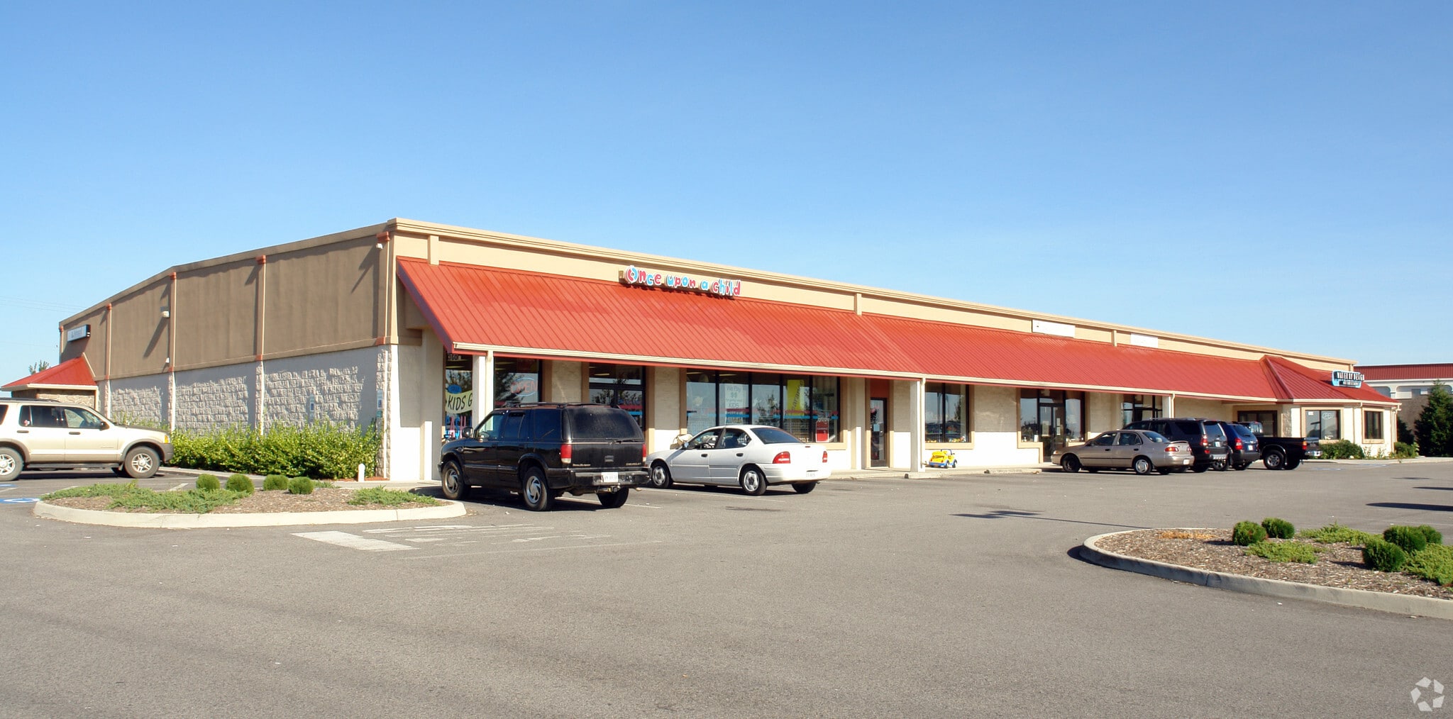 360 Arbor Dr Christiansburg, VA 24073 Retail Property for Lease on