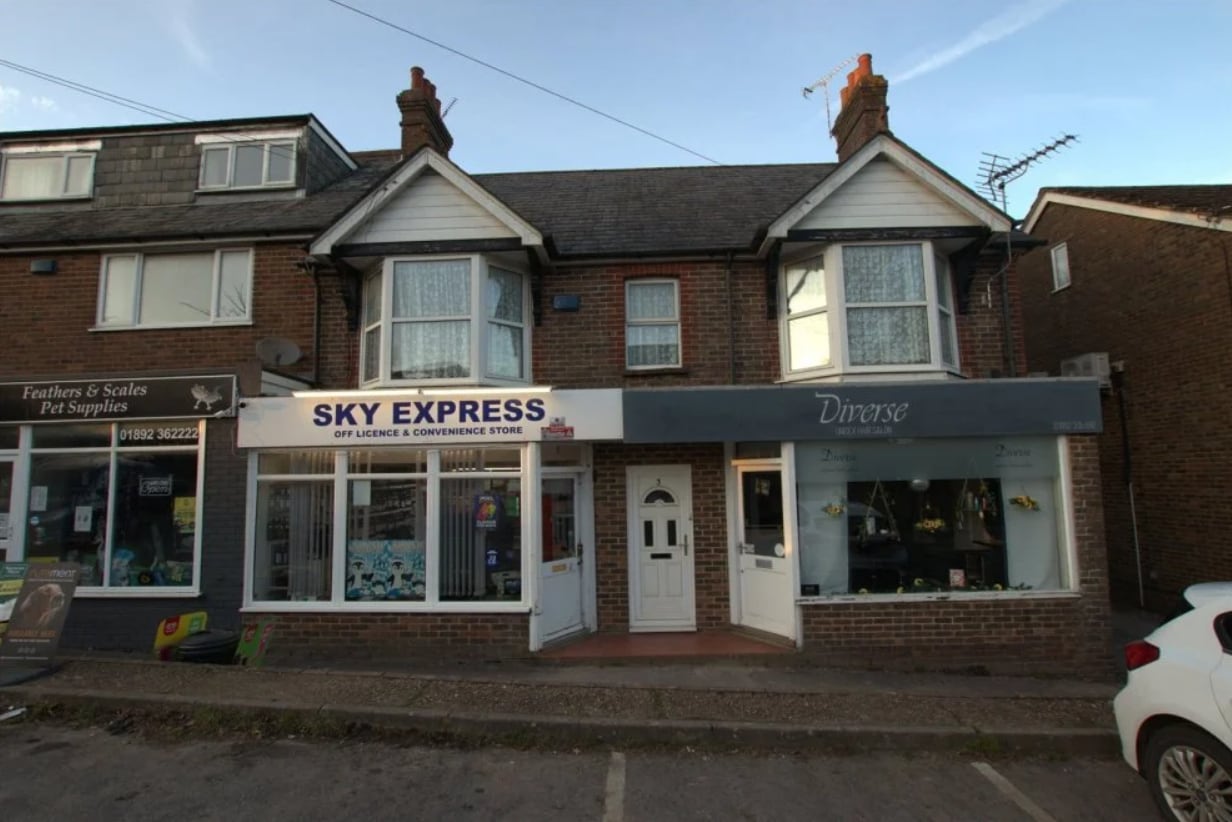 Walshes Rd, Crowborough, ESX for Sale