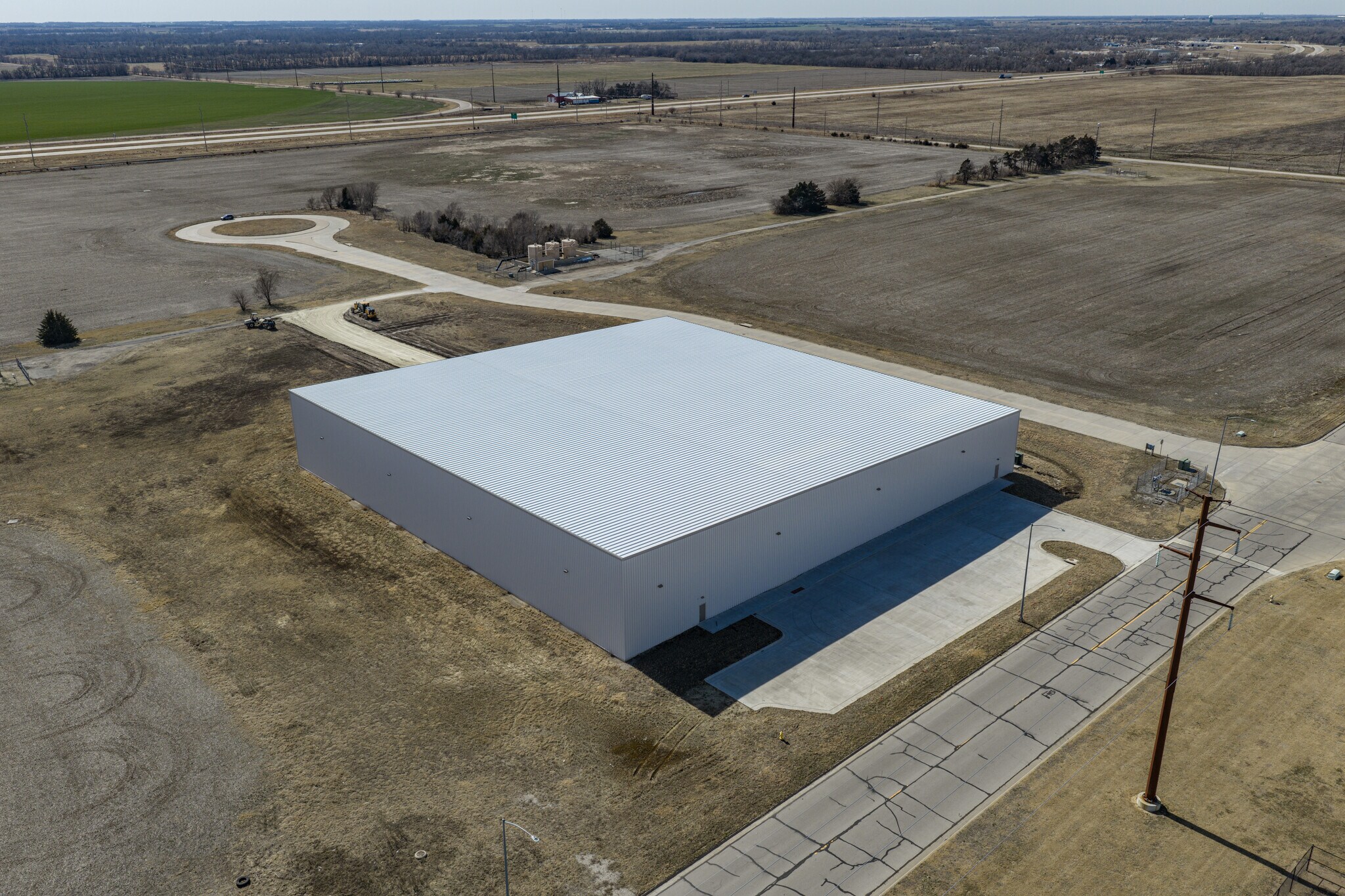 2901 Enterprise dr, Hutchinson, KS for Sale