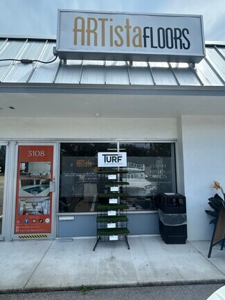 Naples, FL Retail - 3100 Tamiami Trl N