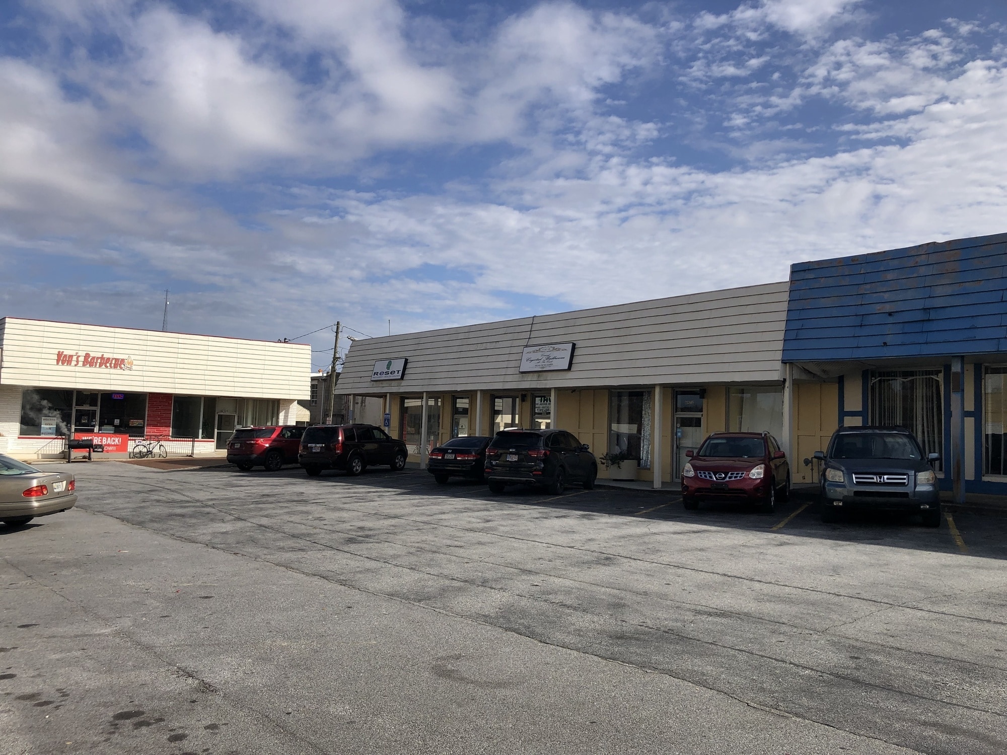 6972 Main St, Lithonia, GA for Sale