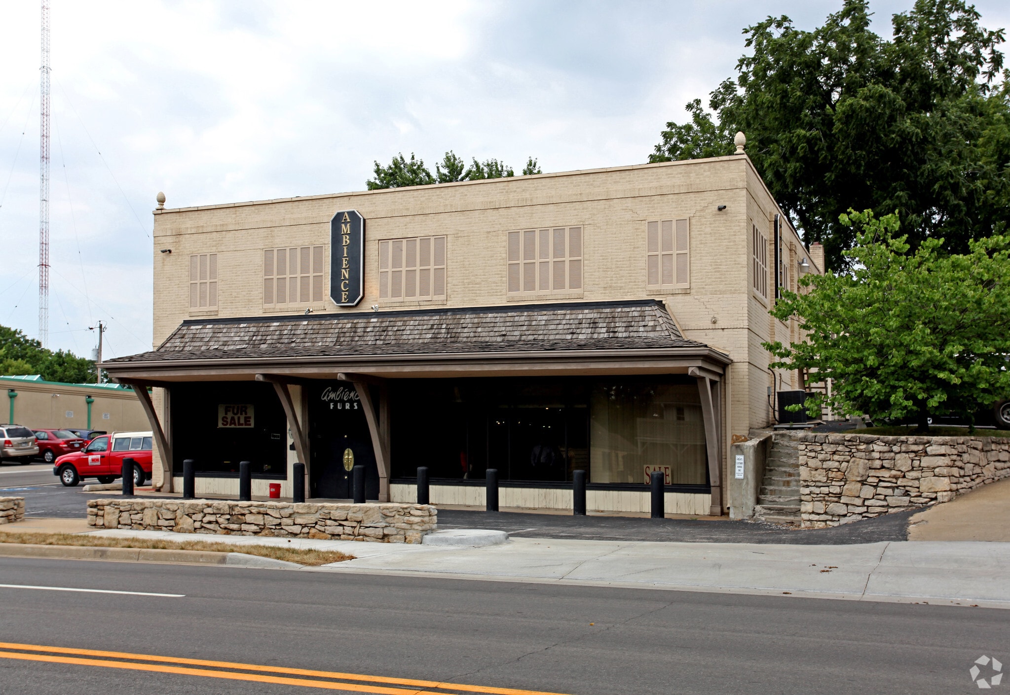 4812 Rainbow Blvd, Mission, KS for Sale