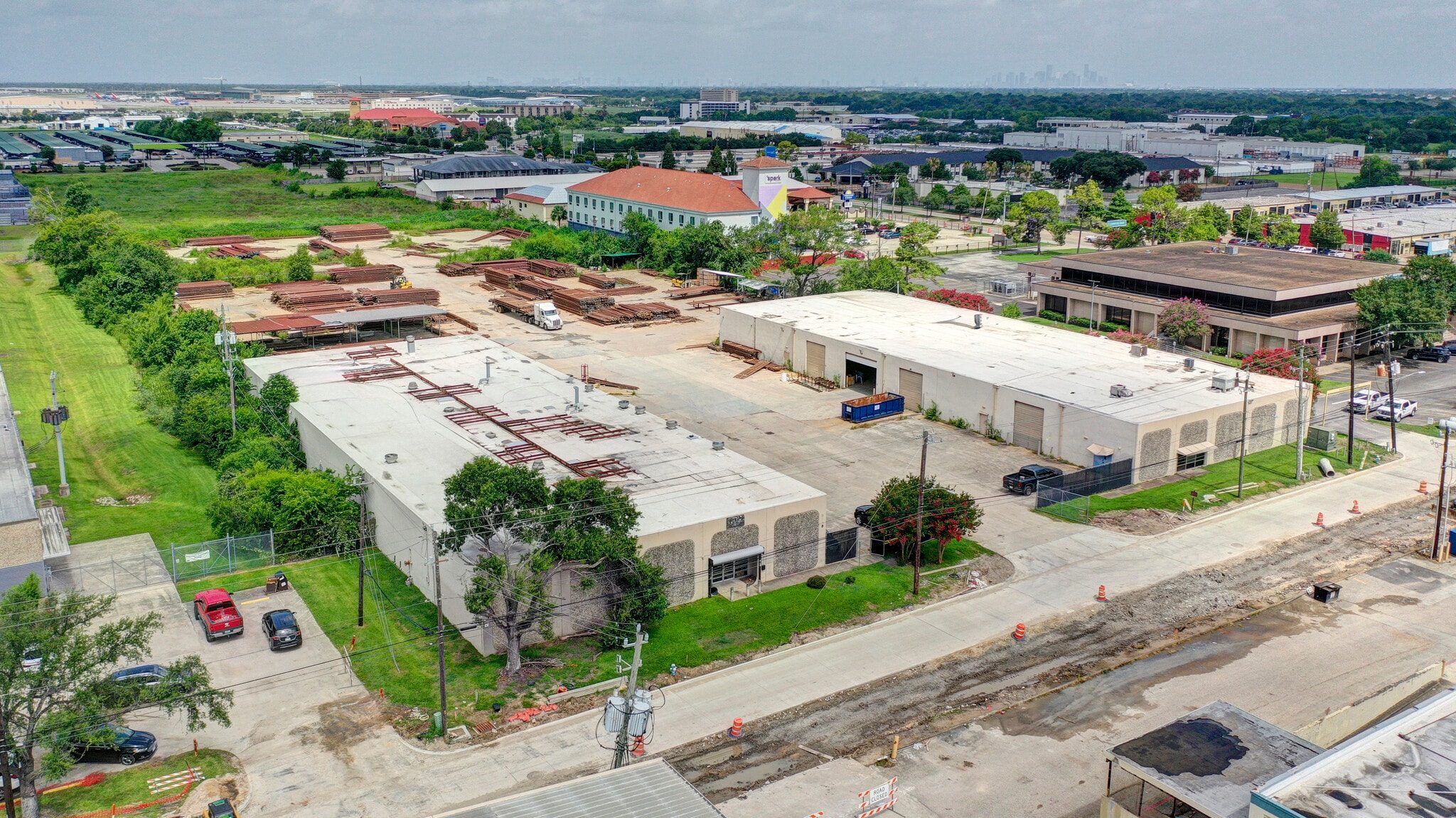 8206 Mosley Rd, Houston, TX for Rent