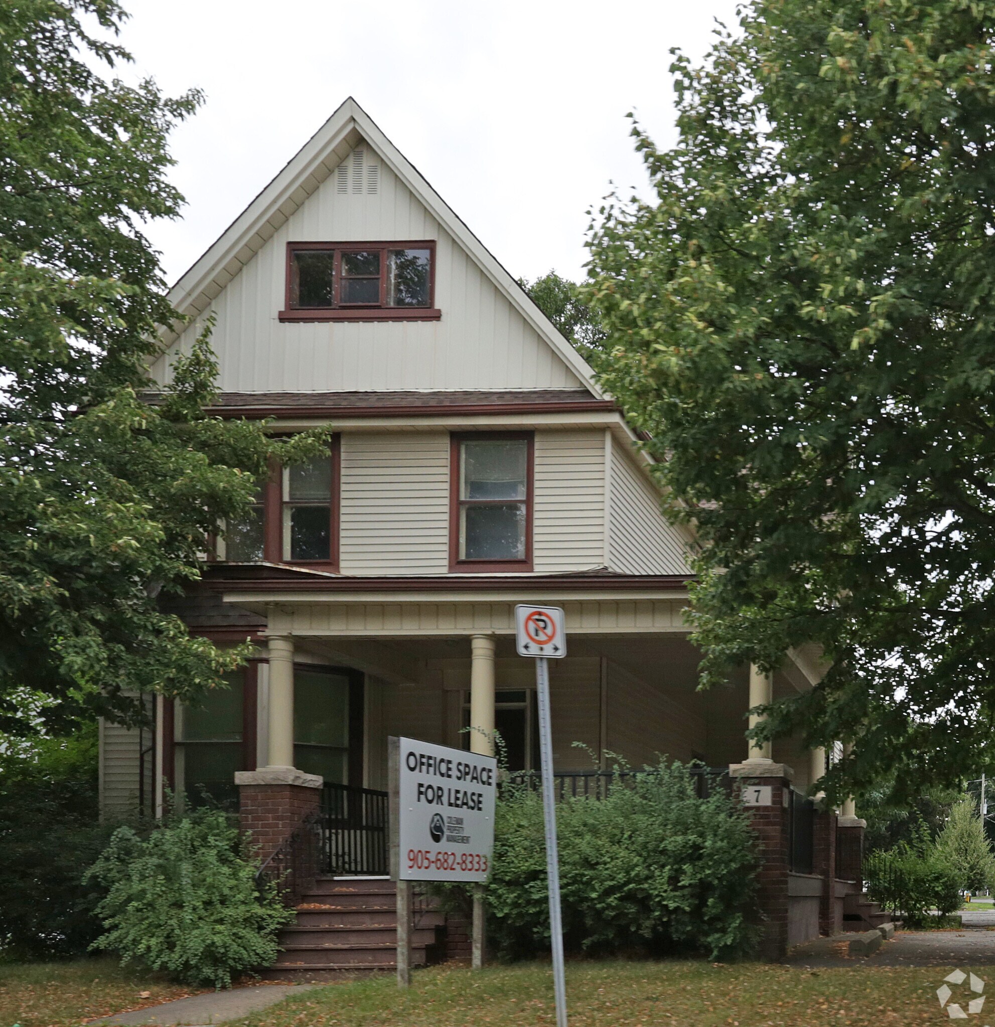 7 Welland Ave, St Catharines, ON for Sale