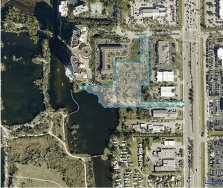Fort Myers, FL Commercial Land - 7051 Lakeridge Ct