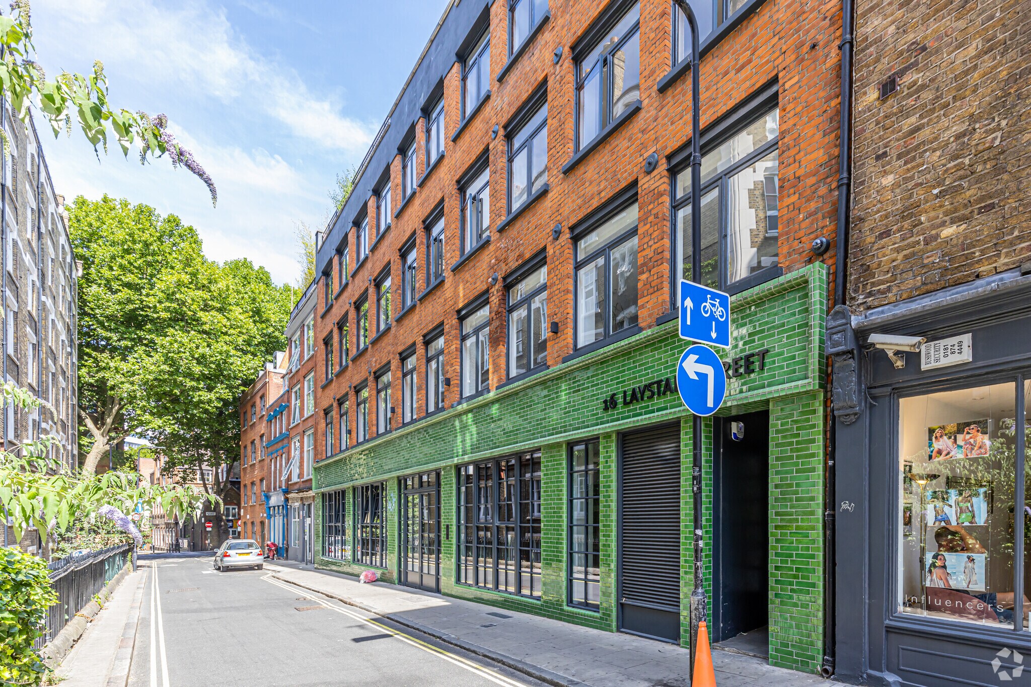 16 Laystall St, London, LND for Sale