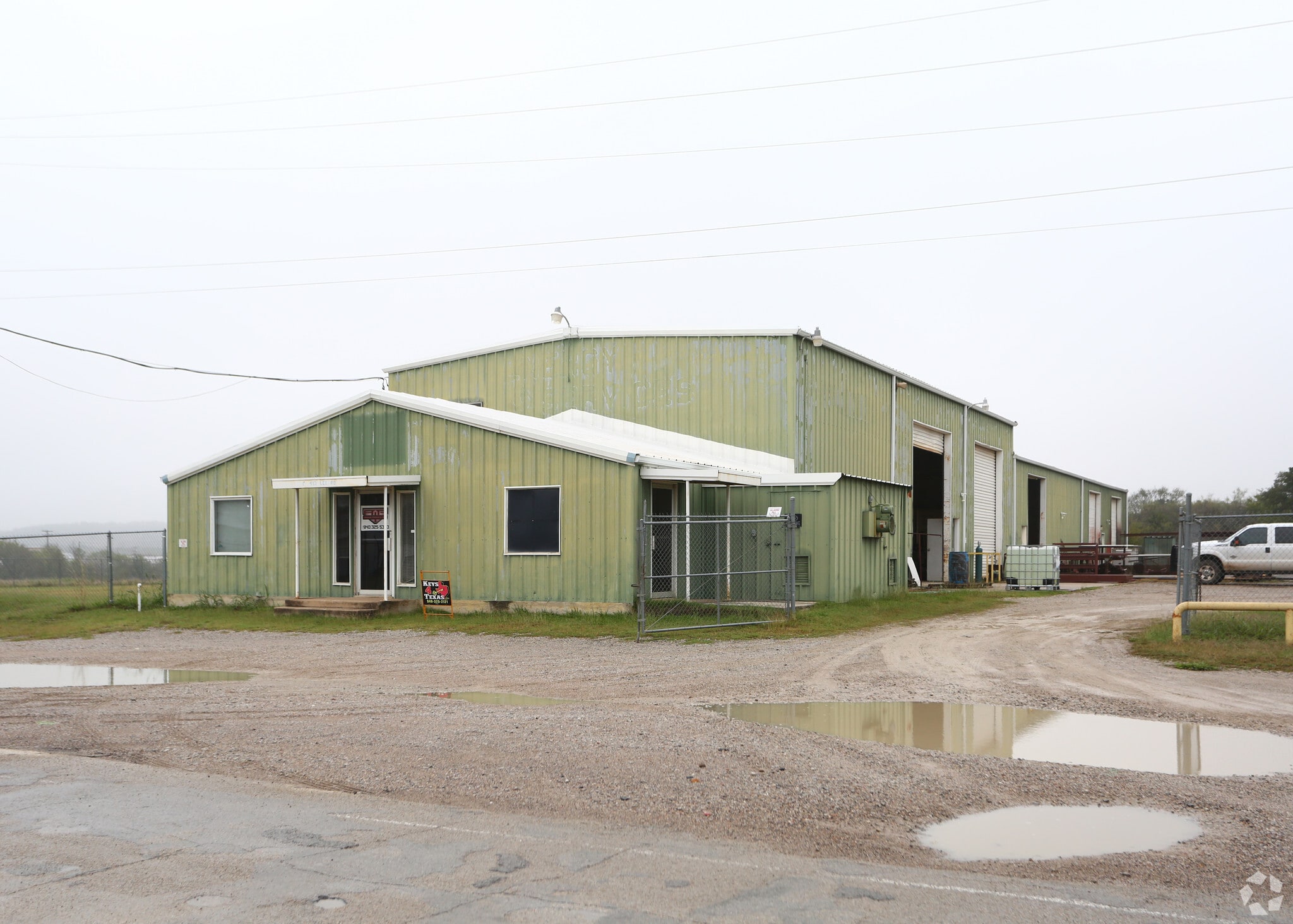 413 Lee Rd, Mineral Wells, TX for Sale