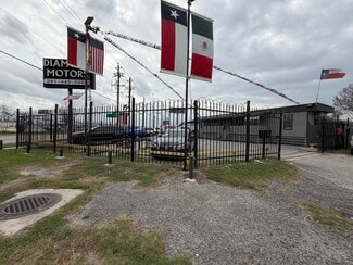 Houston, TX Auto Dealership - 11055 Eastex Fwy