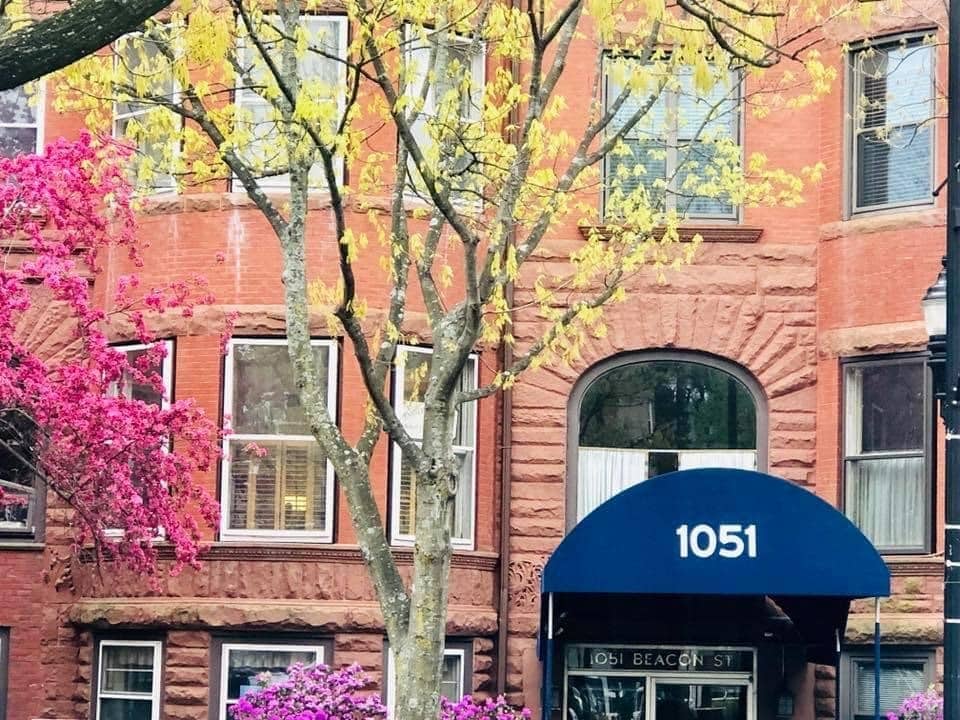 1051 Beacon St, Brookline, MA for Sale