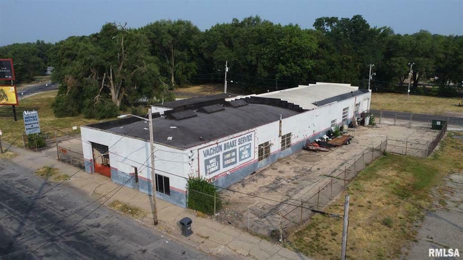 1409 SW Jefferson Ave, Peoria, IL for Sale