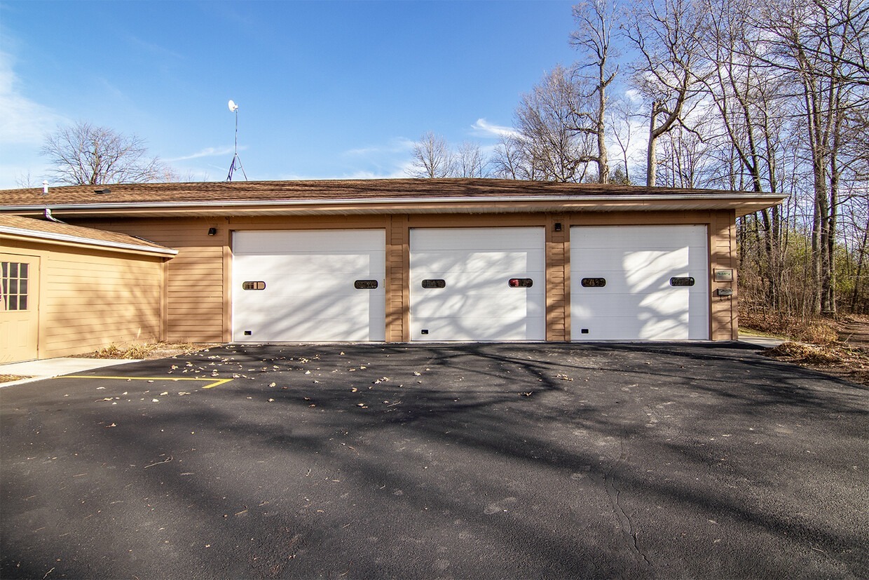 N6277 Highway 67, Plymouth, WI for Rent
