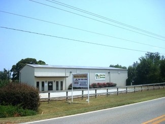 Thomaston, GA Sports and Entertainment - 745 W Moores Crossing Rd