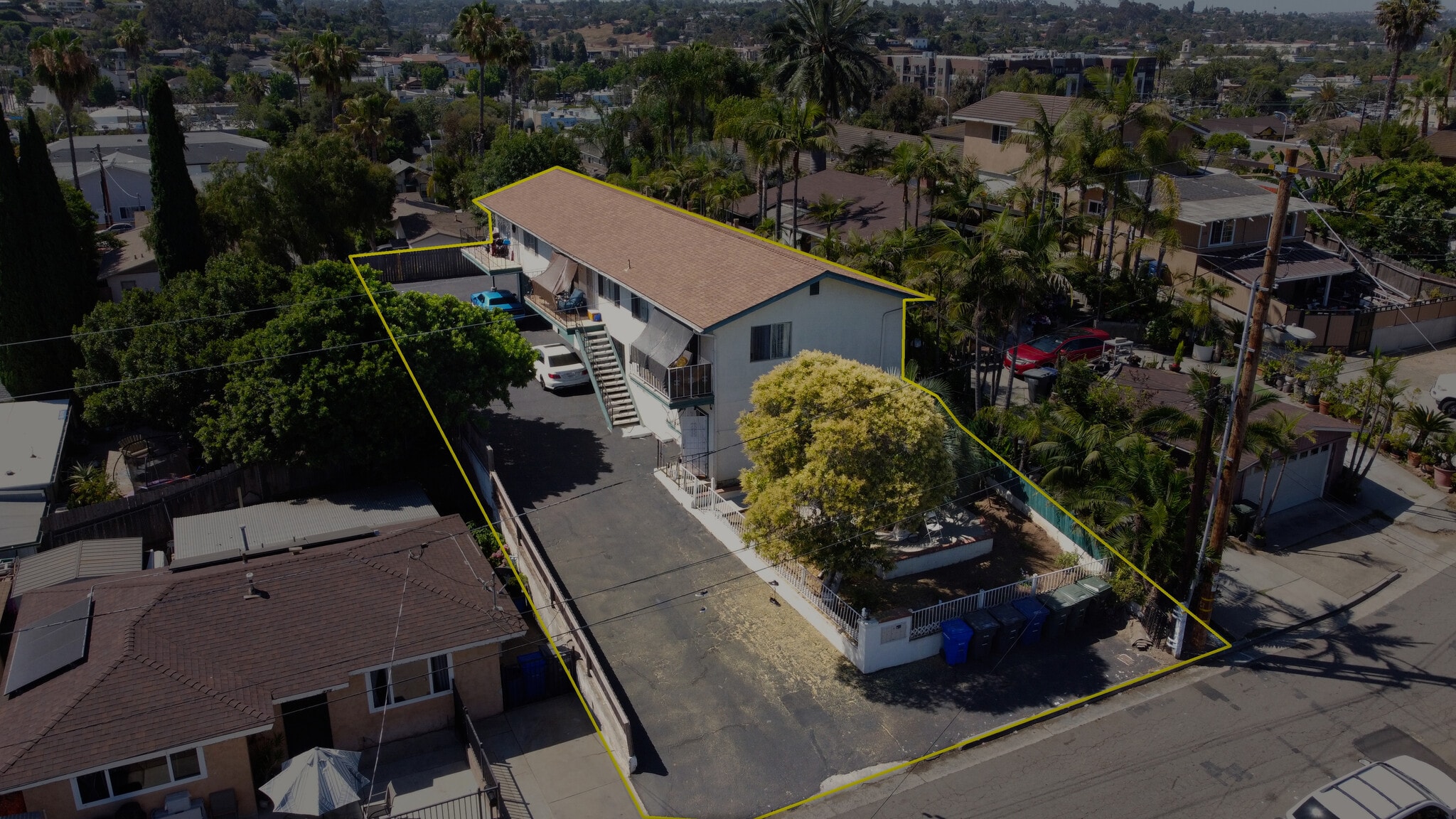 327 E Orange St, Vista, CA for Sale