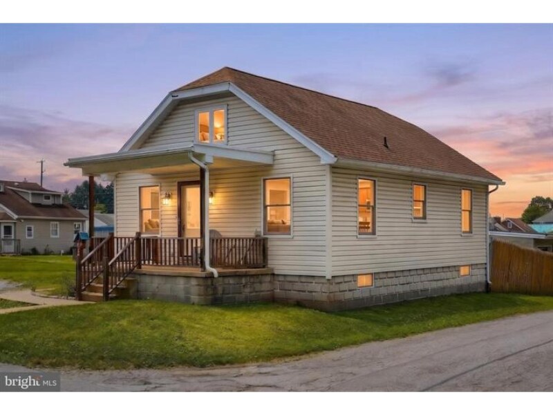 2151 Maple Rd, York, PA for Sale