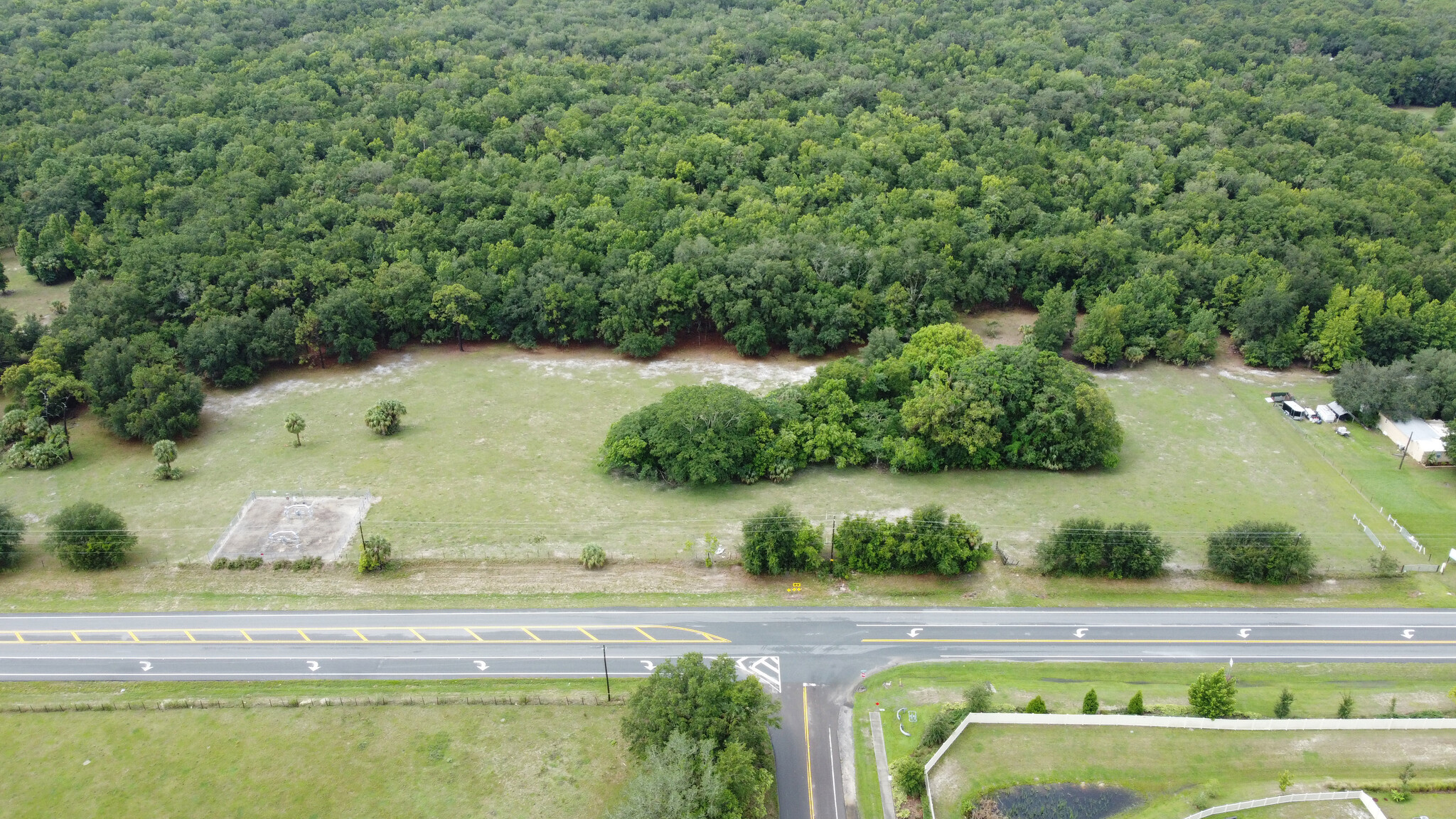 4009 County Line Rd, Lutz, FL for Sale