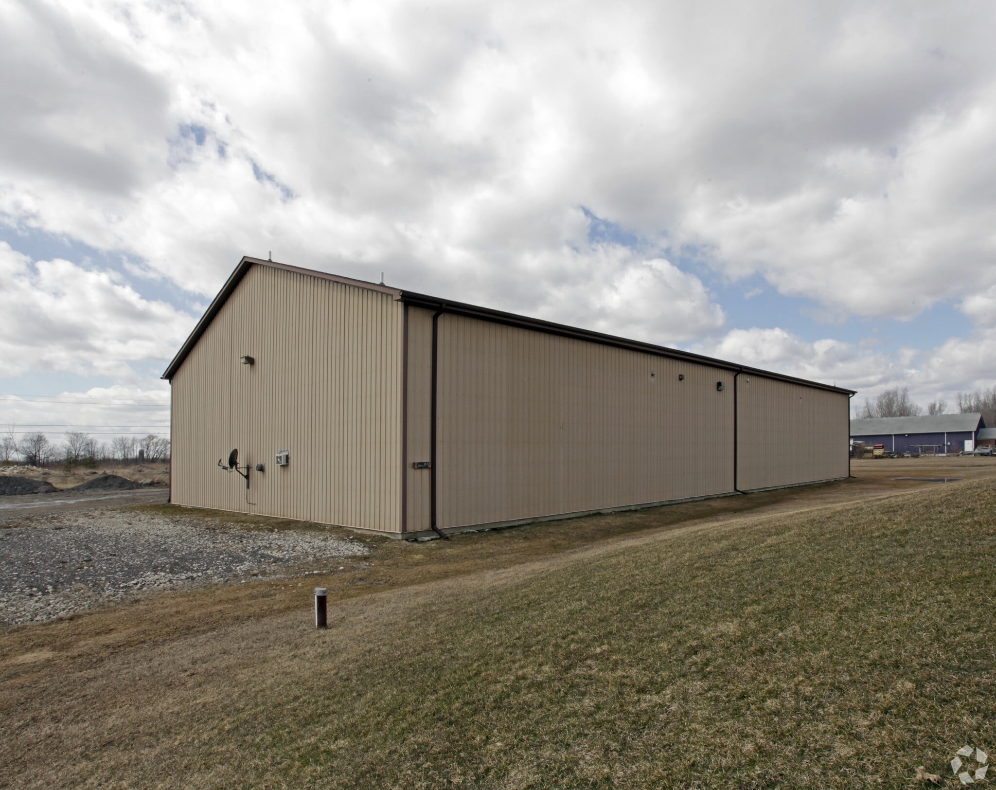 66605 S Forest Ave, Lenox Township, MI for Rent