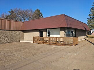 Tomah, WI Retail - 321 W Clifton St