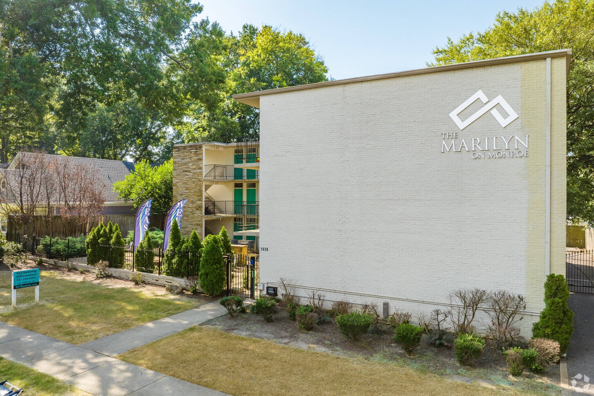 1639 Monroe Ave, Memphis, TN for Sale