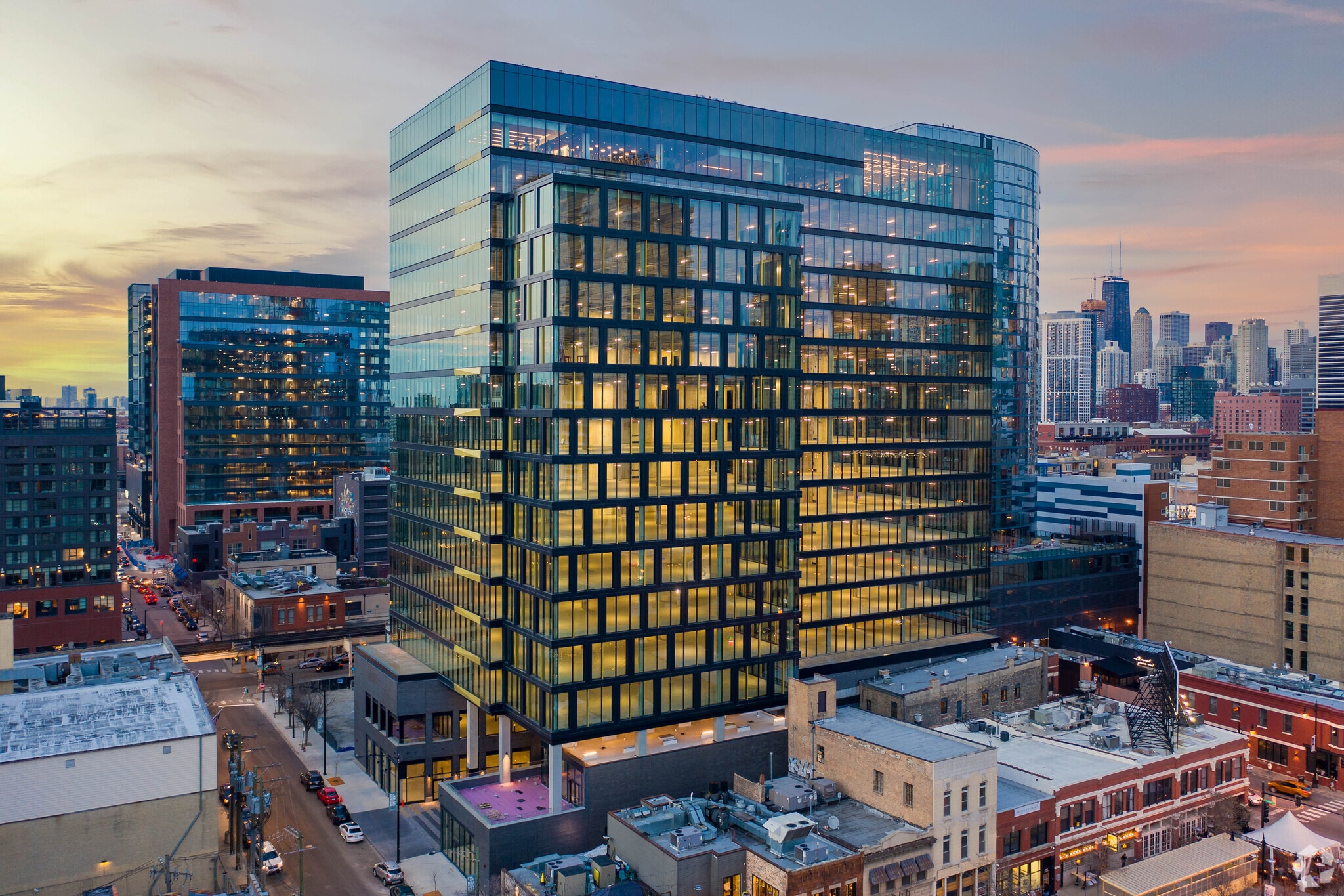 167 N Green St, Chicago, IL for Rent