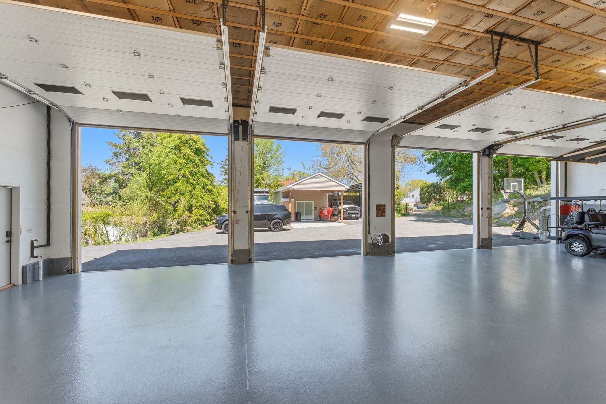 1452 Plainfield Pike, Cranston, RI for Sale