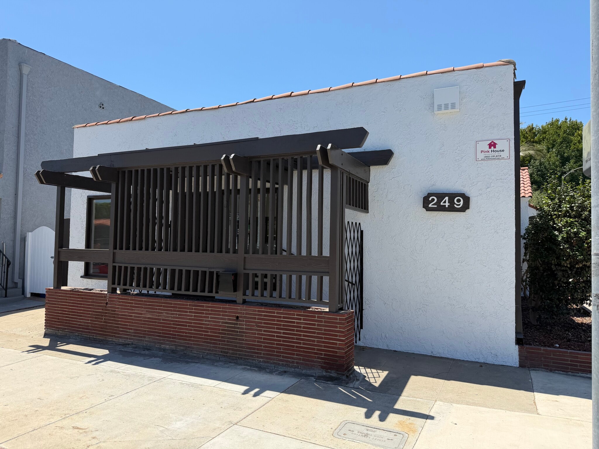 249 Redondo Ave, Long Beach, CA for Rent