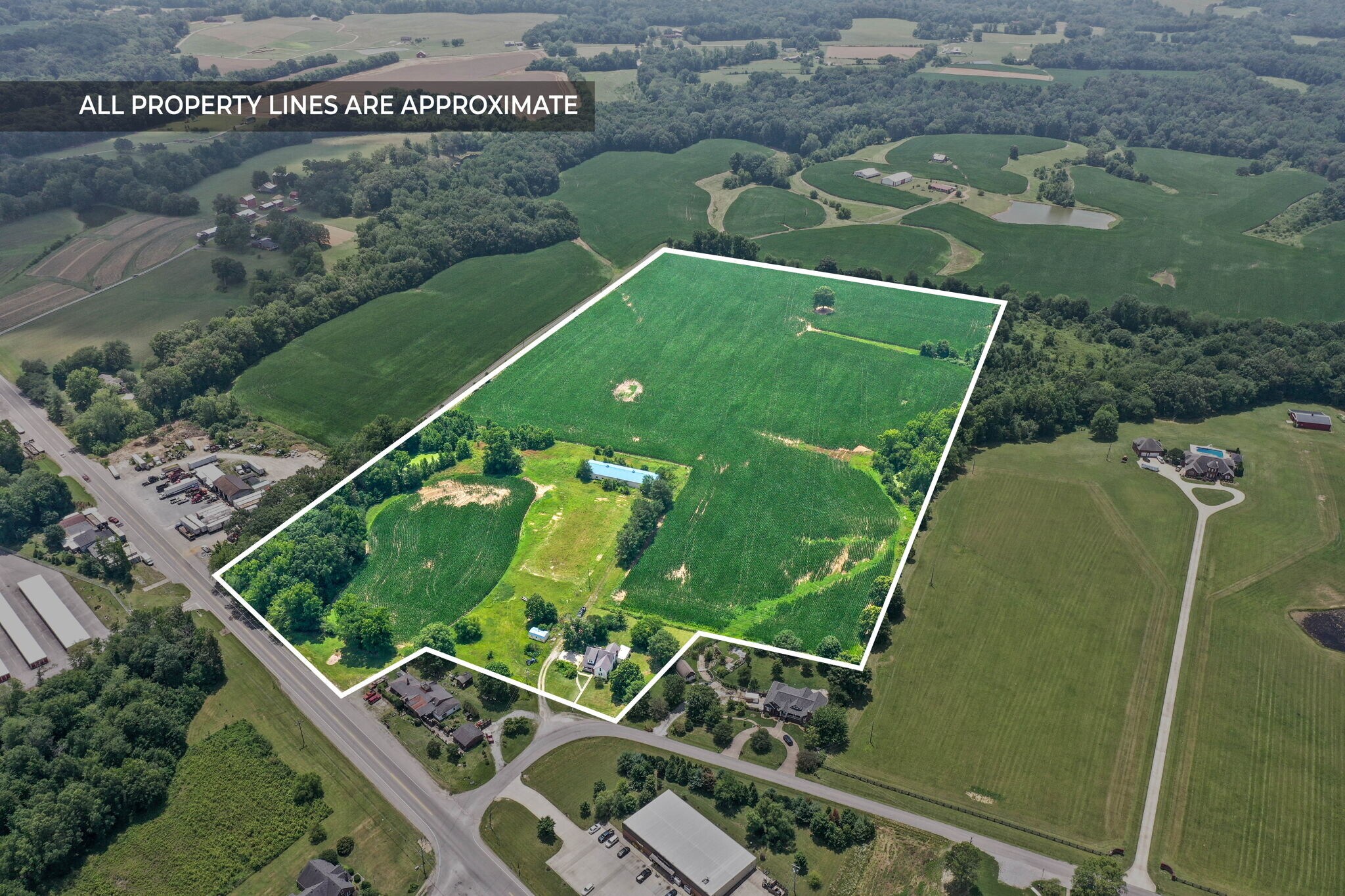 1009 Dorris Winters Rd, Chapmansboro, TN for Sale
