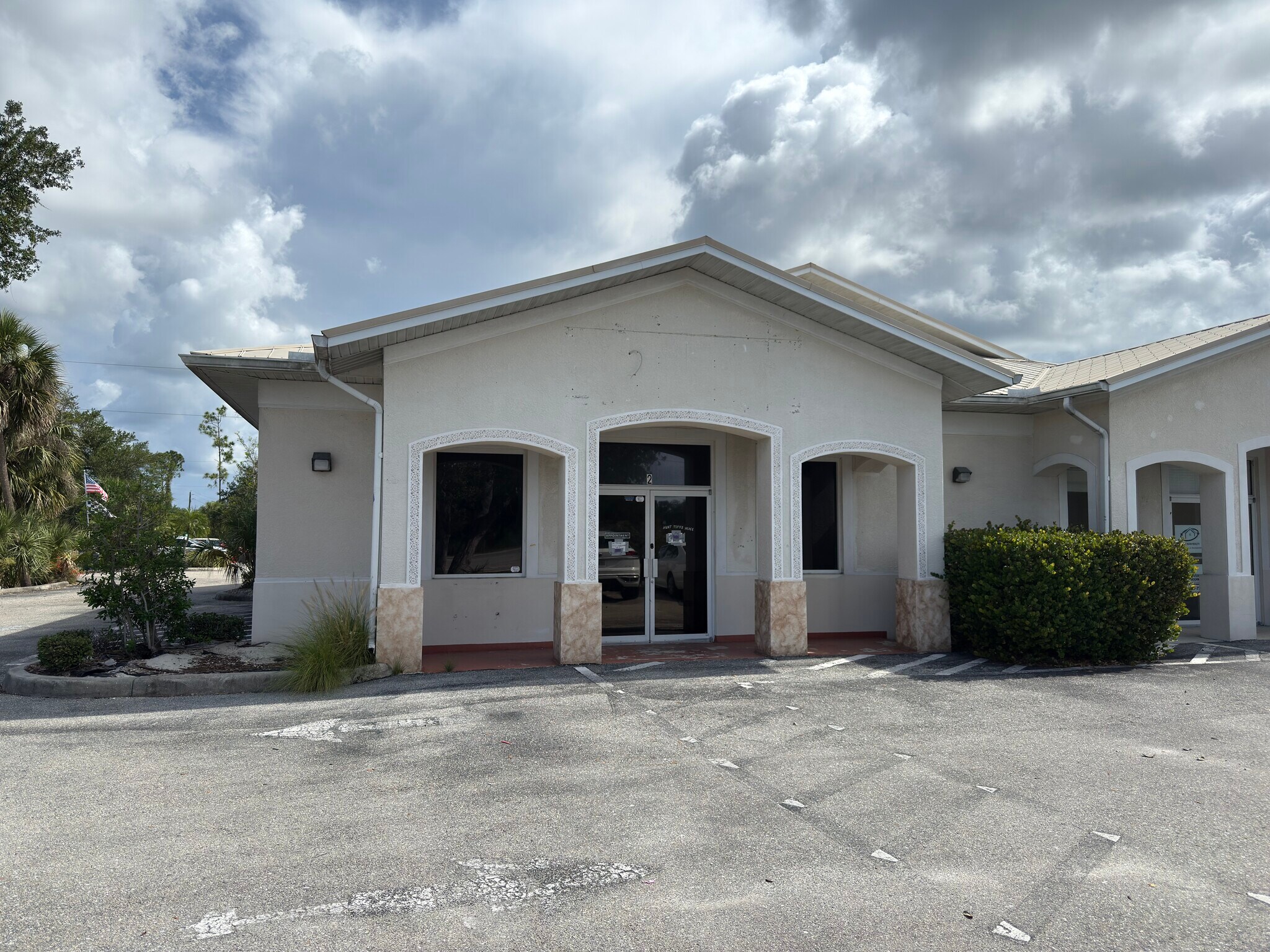 750 Tamiami Trl, Port Charlotte, FL for Rent
