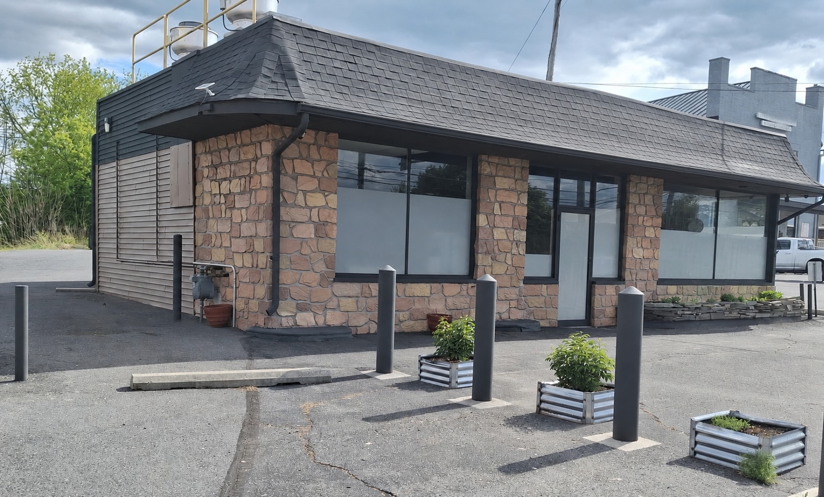 2600 William Penn Hwy, Easton, PA for Rent