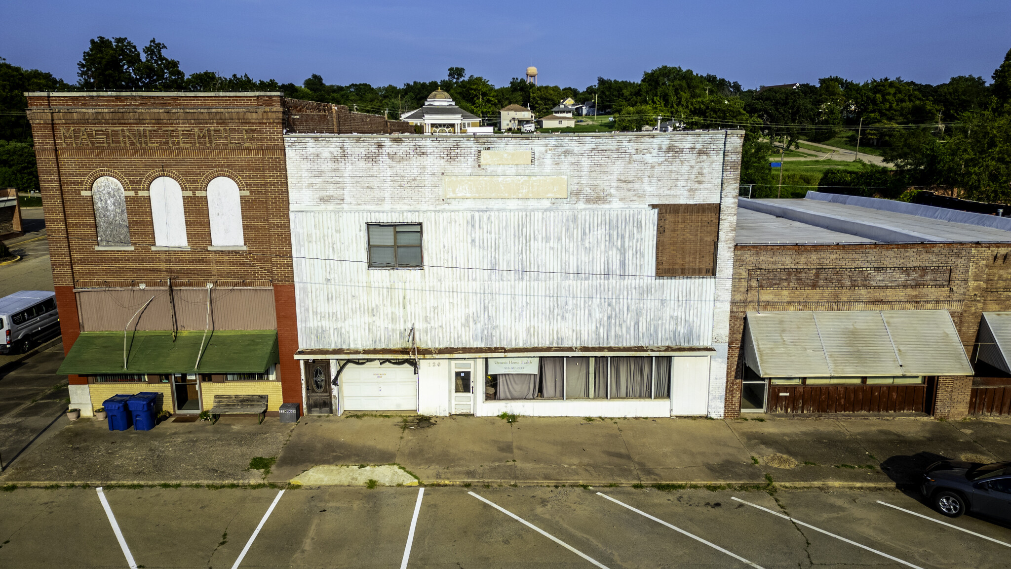 120 N Main St, Yale, OK for Sale