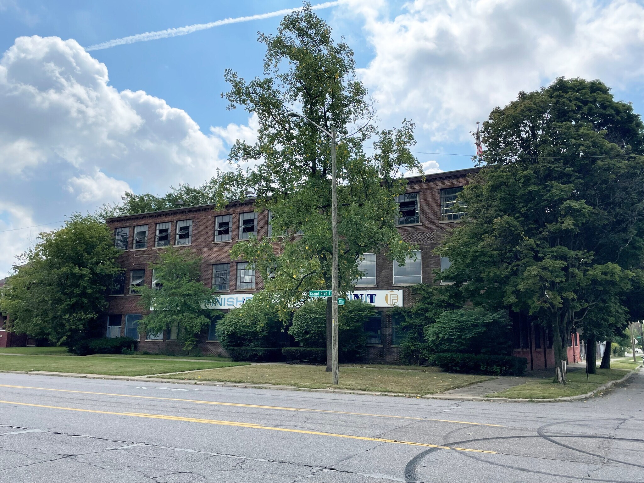 1497 E Grand Blvd, Detroit, MI for Sale