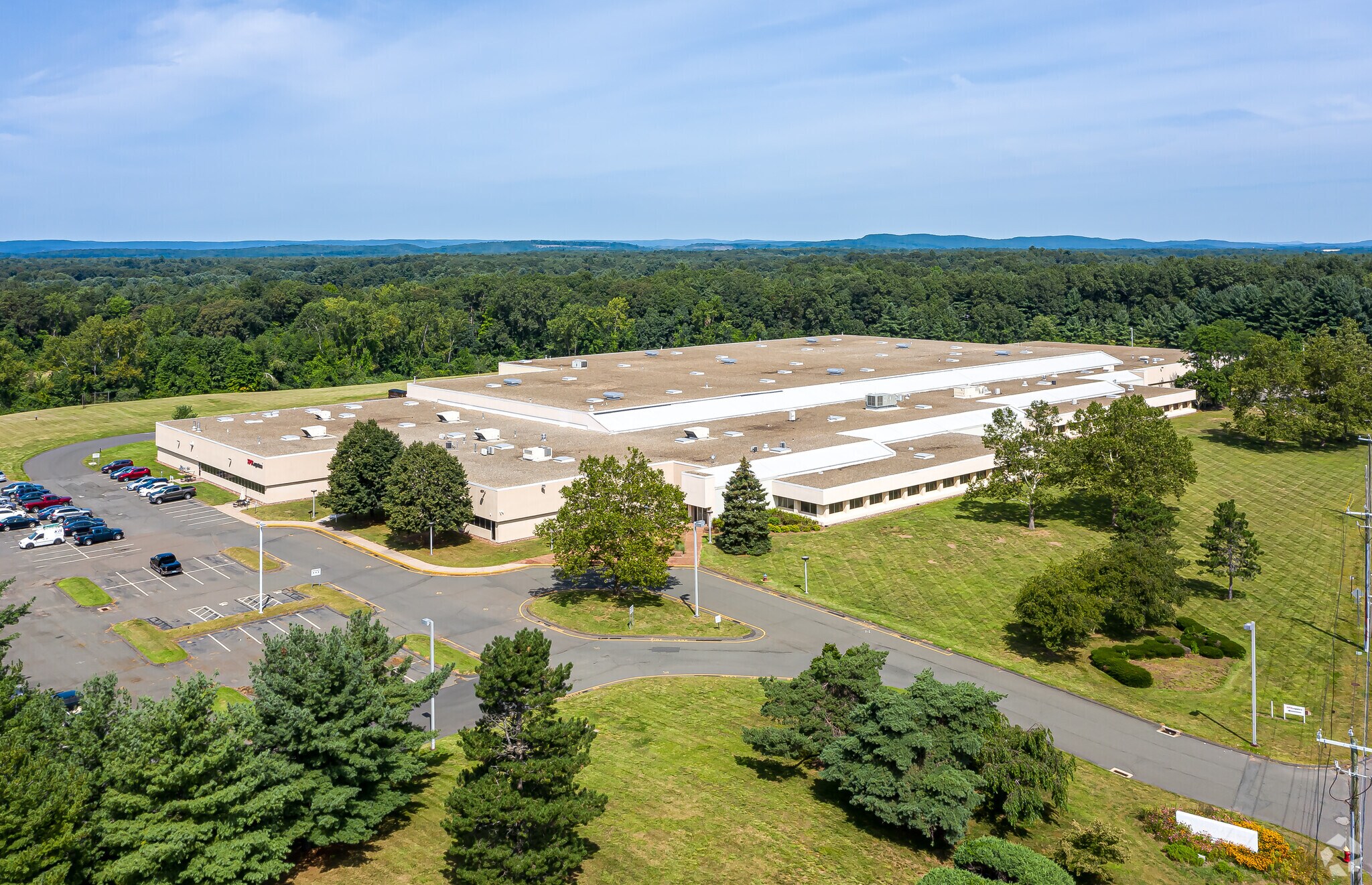 550 Marshall Phelps Rd Windsor, CT 06095 Industrial Property for Sale