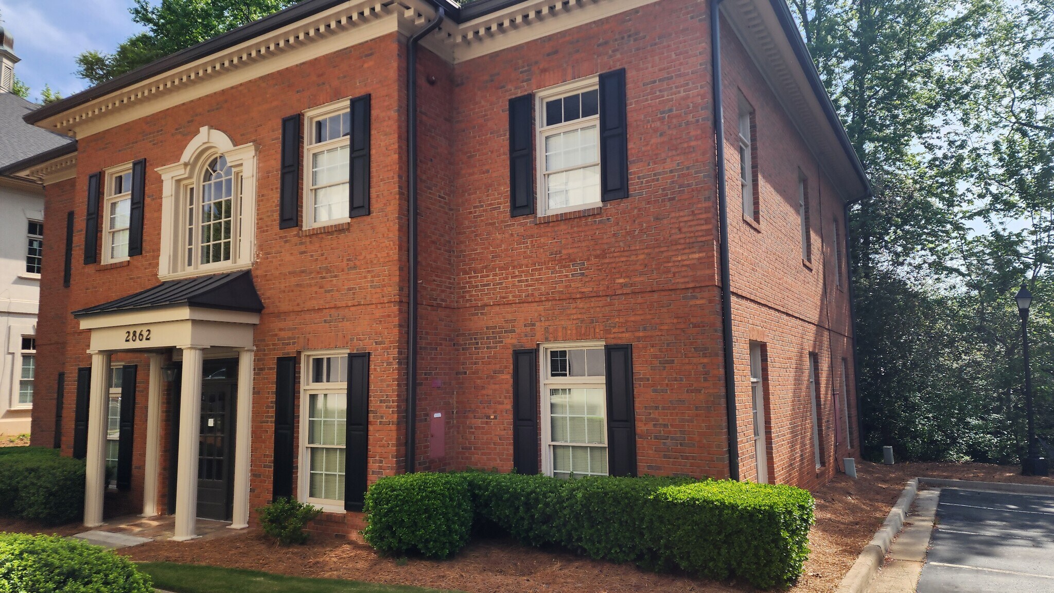 2862 Johnson Ferry Rd, Marietta, GA for Sale