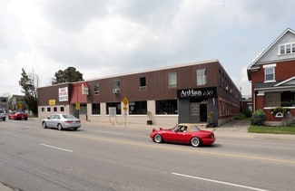 Kitchener, ON Retail - 150-154 Victoria St S